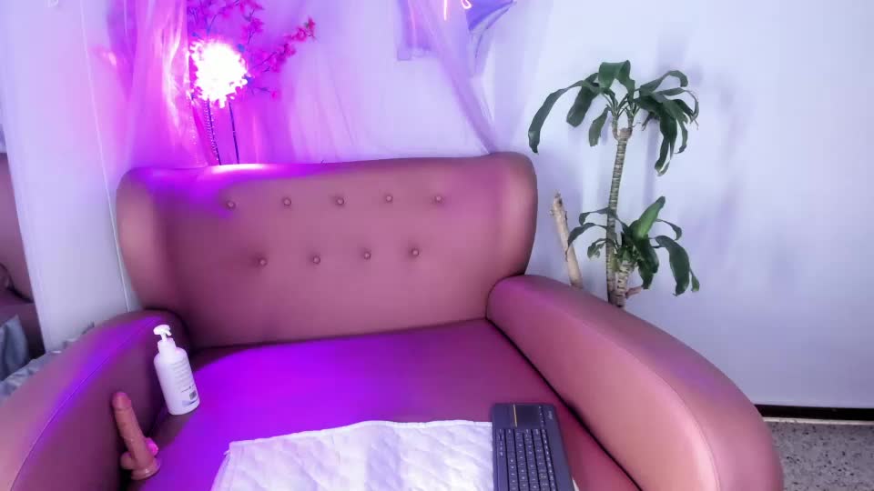 abbyy_23 Webcam Chat August 8, 2026
