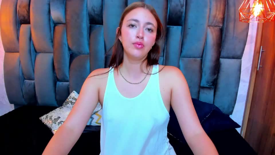 mia_ferrer18 Webcam Chat August 8, 2026