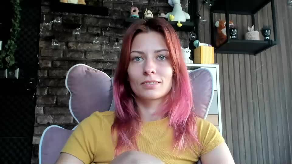 karoline121 Webcam Chat August 8, 2026