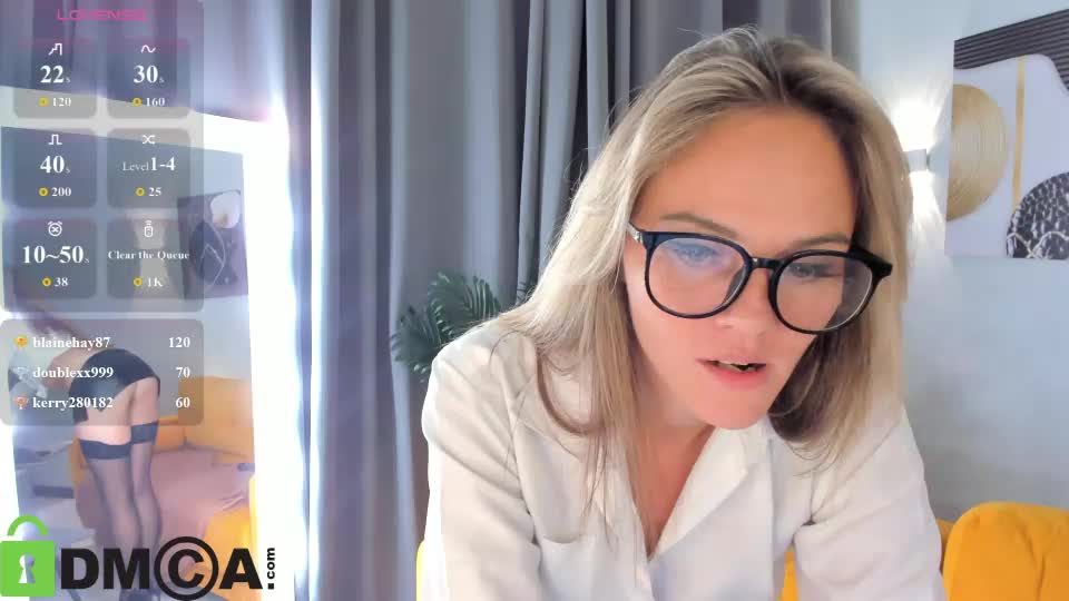 agatha_roose Webcam Chat August 8, 2026