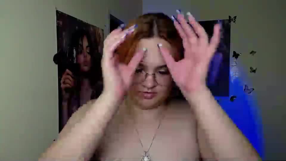 redhotqueen1 Webcam Chat August 9, 2026