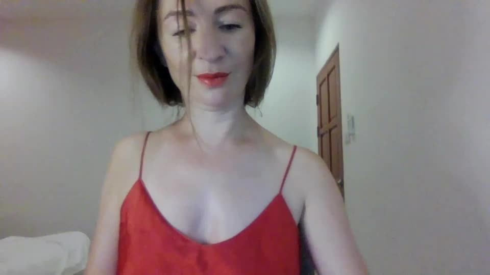 sweet_poeme Webcam Chat August 9, 2026