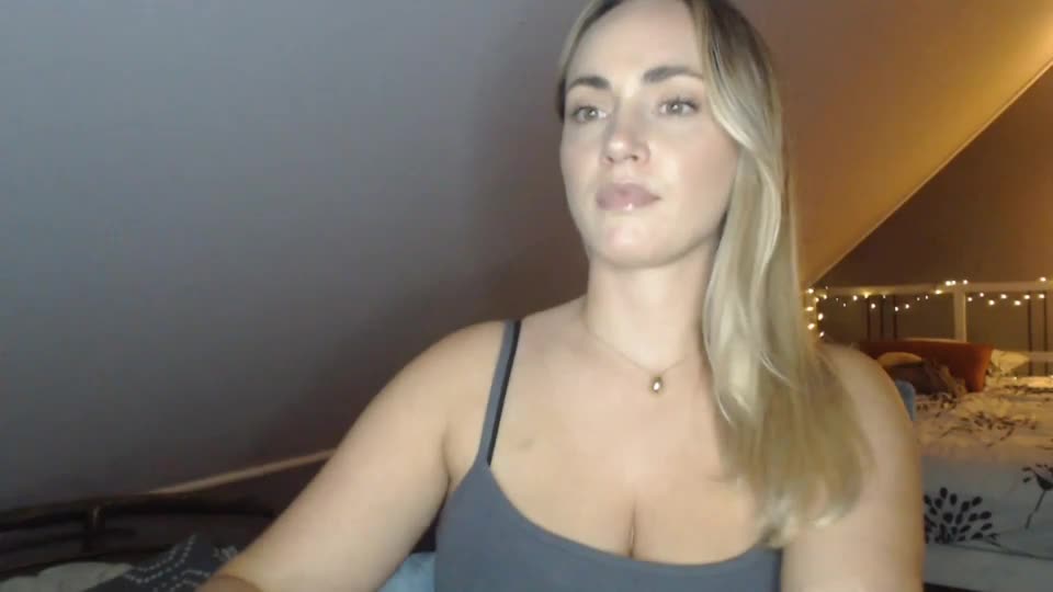 scarlettxblonde Webcam Chat August 9, 2026