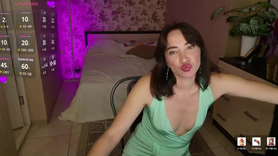anne_karma Webcam Chat August 9, 2026