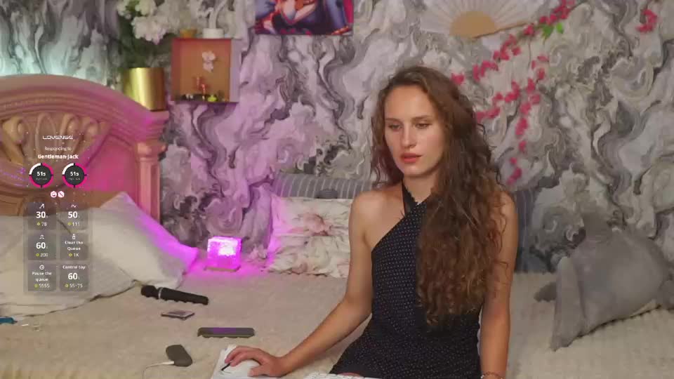 qwidoll Webcam Chat August 9, 2026