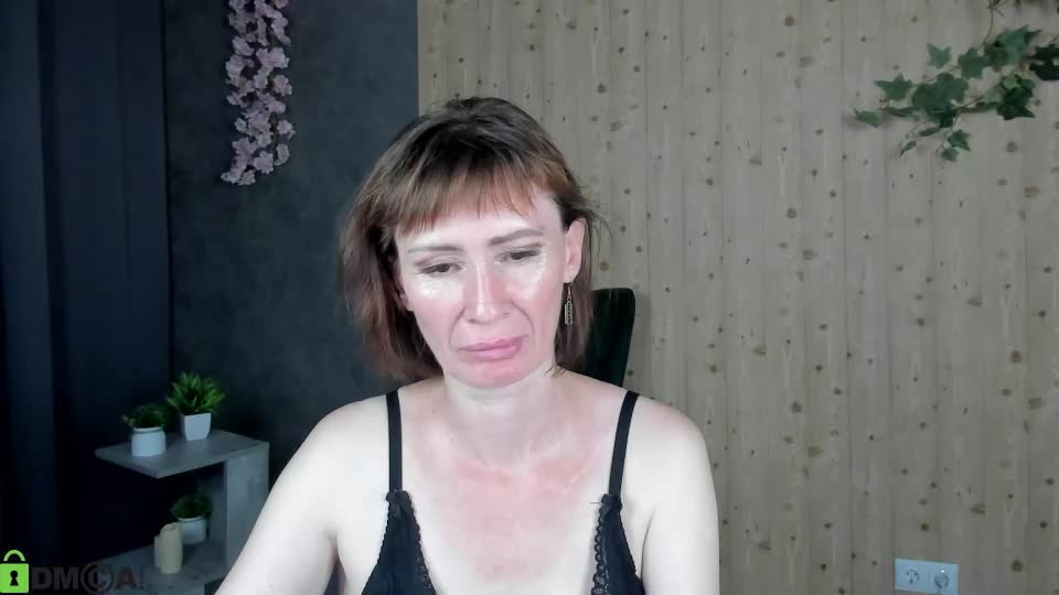 grace_kellyy Webcam Chat August 10, 2026