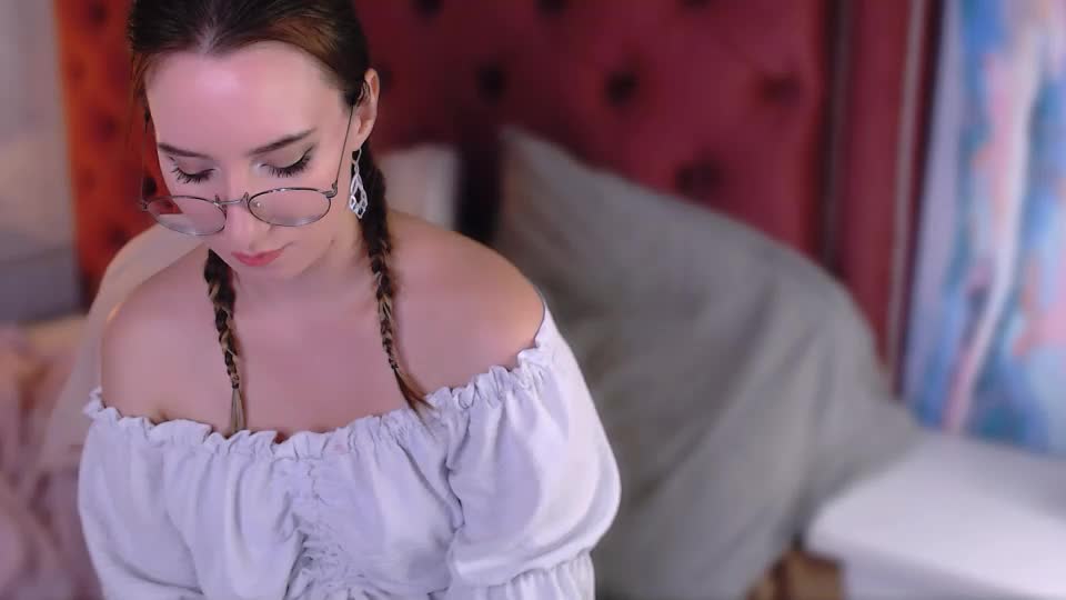 niixi Webcam Chat August 10, 2026