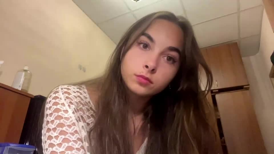 zeniamccook Webcam Chat August 10, 2026