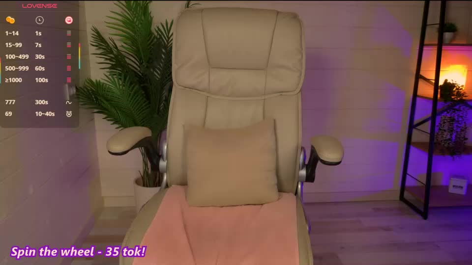 sexberry_ Webcam Chat August 10, 2026