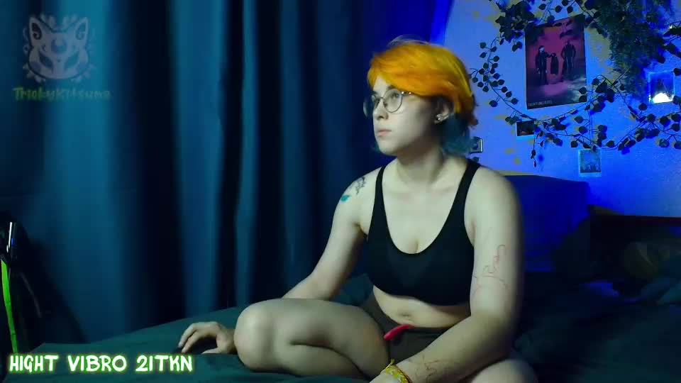 trickykitsune Webcam Chat August 10, 2026