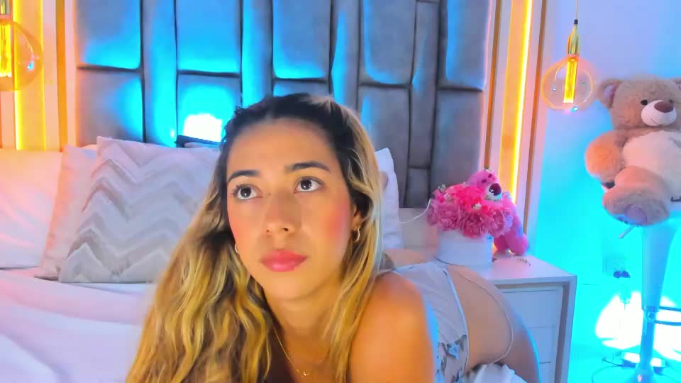 hannabronw Webcam Chat August 10, 2026