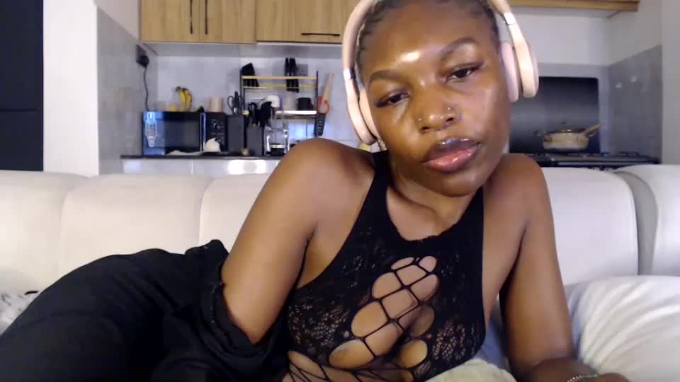 tiana_kay Webcam Chat August 10, 2026