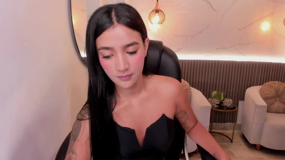beverlyy_johnson Webcam Chat August 10, 2026