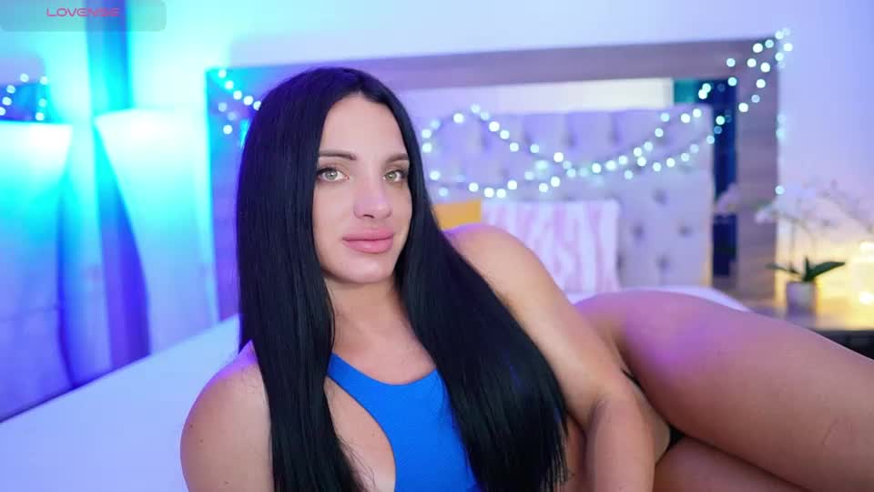 xandrabae Webcam Chat August 10, 2026