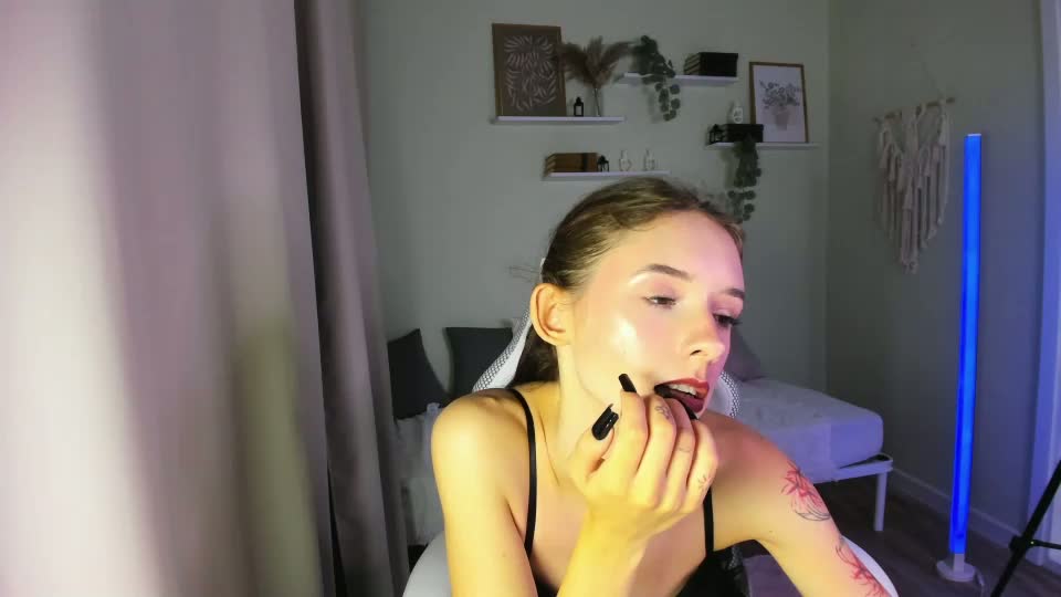 annaoddy Webcam Chat August 10, 2026
