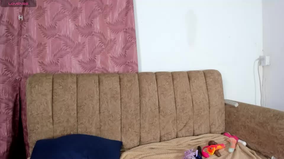 iisabella11 Webcam Chat August 10, 2026