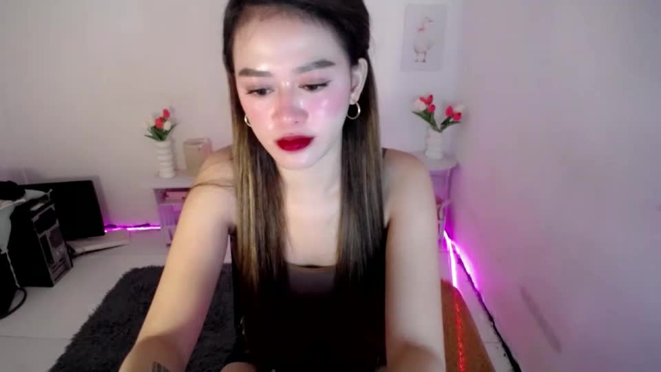 lyka1215 Webcam Chat August 10, 2026