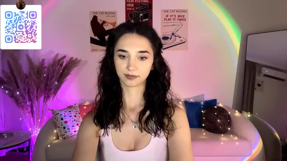 lilihalvorsen Webcam Chat August 10, 2026
