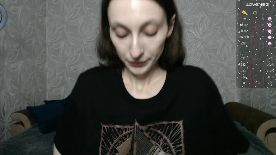 effy_gray Webcam Chat August 10, 2026