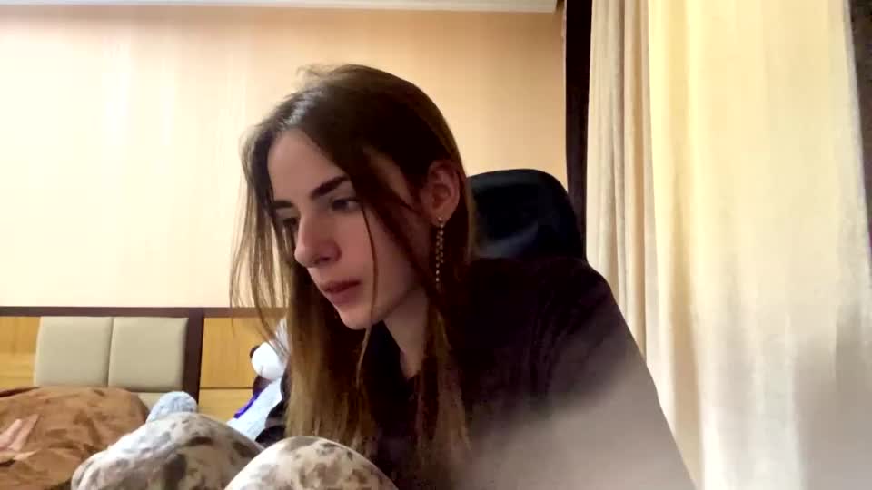 suzannetigerino Webcam Chat August 10, 2026