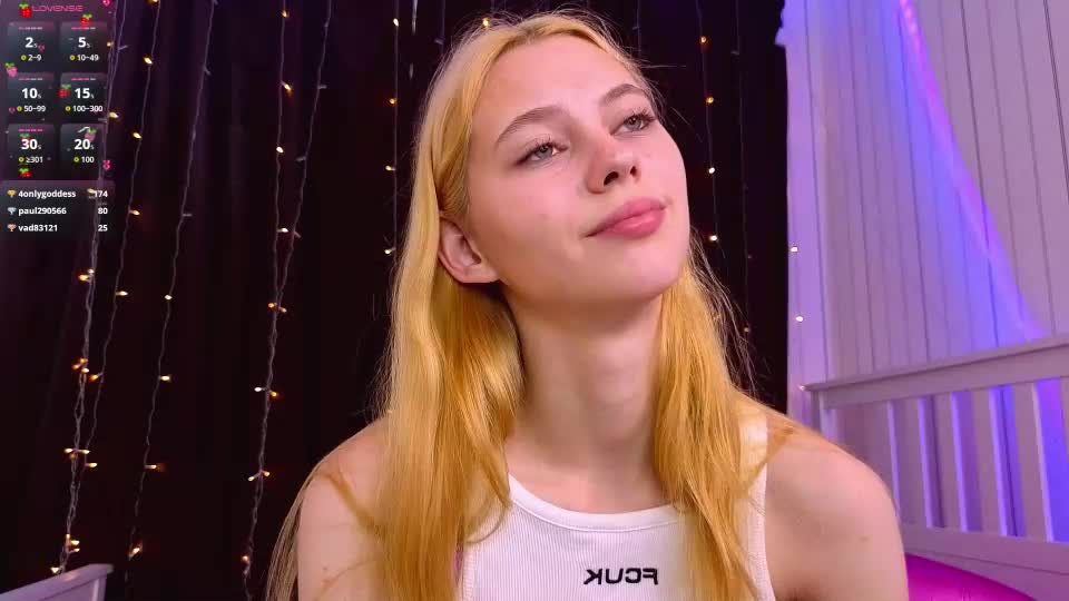lauricejoto Webcam Chat August 10, 2026