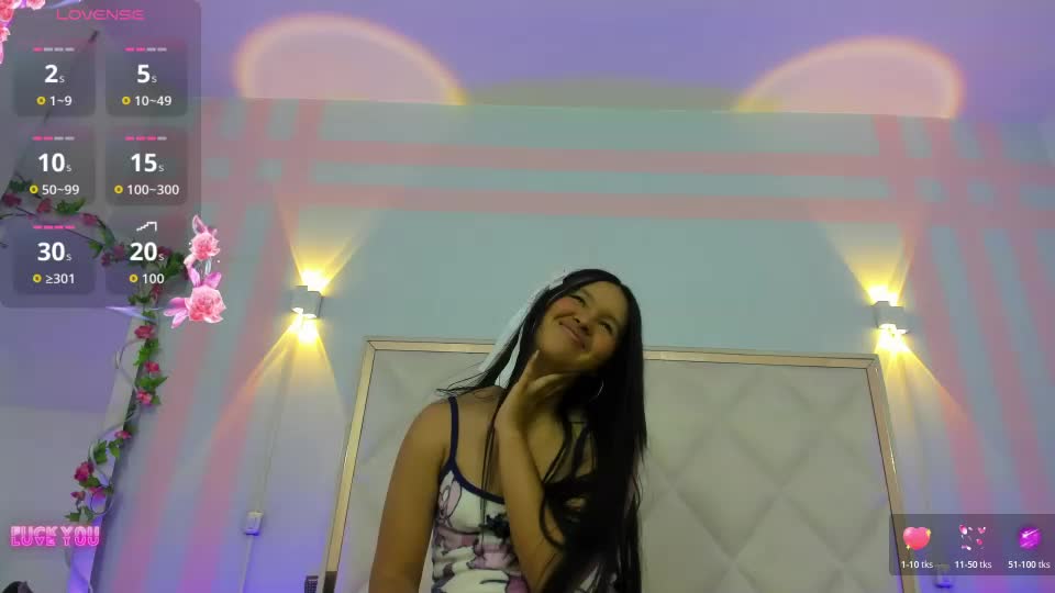 victoria1_tay Webcam Chat August 10, 2026