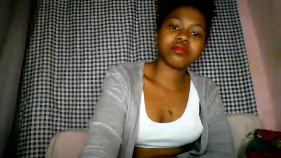 lara_belle Webcam Chat August 10, 2026
