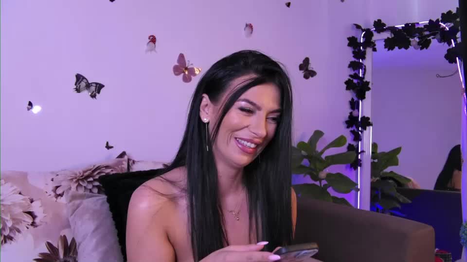 ameliereeaa Webcam Chat August 10, 2026