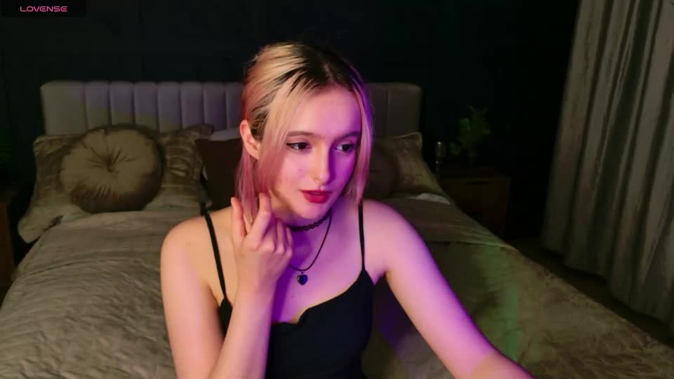 sidney_blair Webcam Chat August 10, 2026