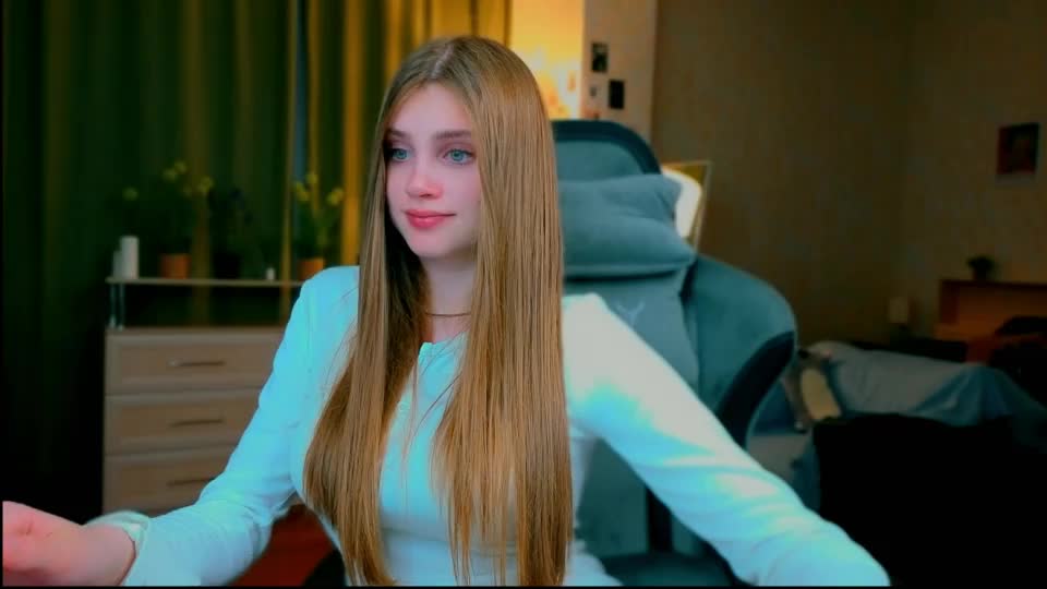 yourbeautyarya Webcam Chat August 10, 2026