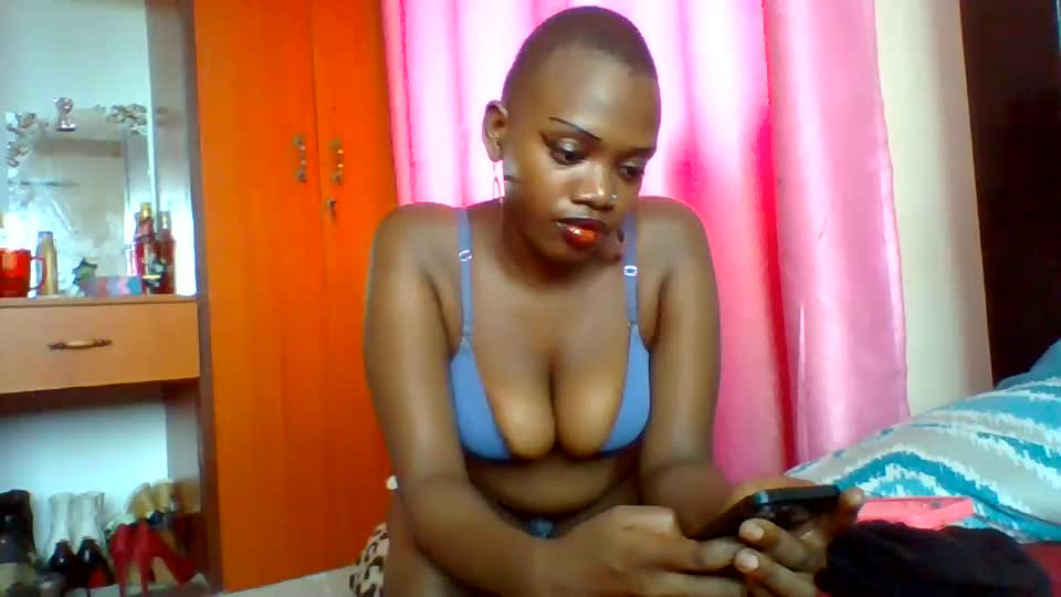 pinkdomina01 Webcam Chat August 10, 2026