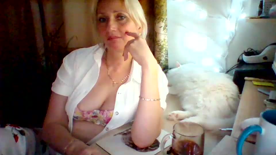 velka_raspberry Webcam Chat August 11, 2026