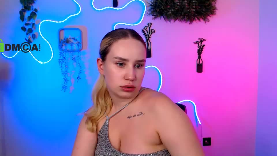 amalialowell Webcam Chat August 11, 2026