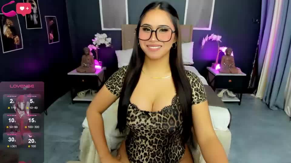 ivana_elise18 Webcam Chat August 11, 2026