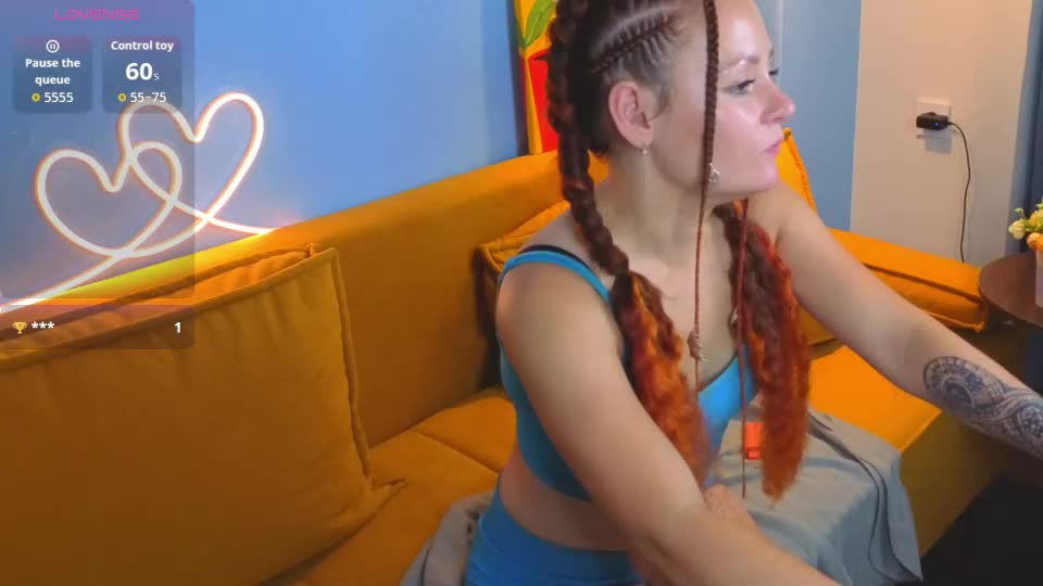 emmawells_s Webcam Chat August 11, 2026
