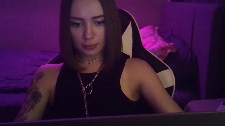 velour_myst Webcam Chat August 11, 2026