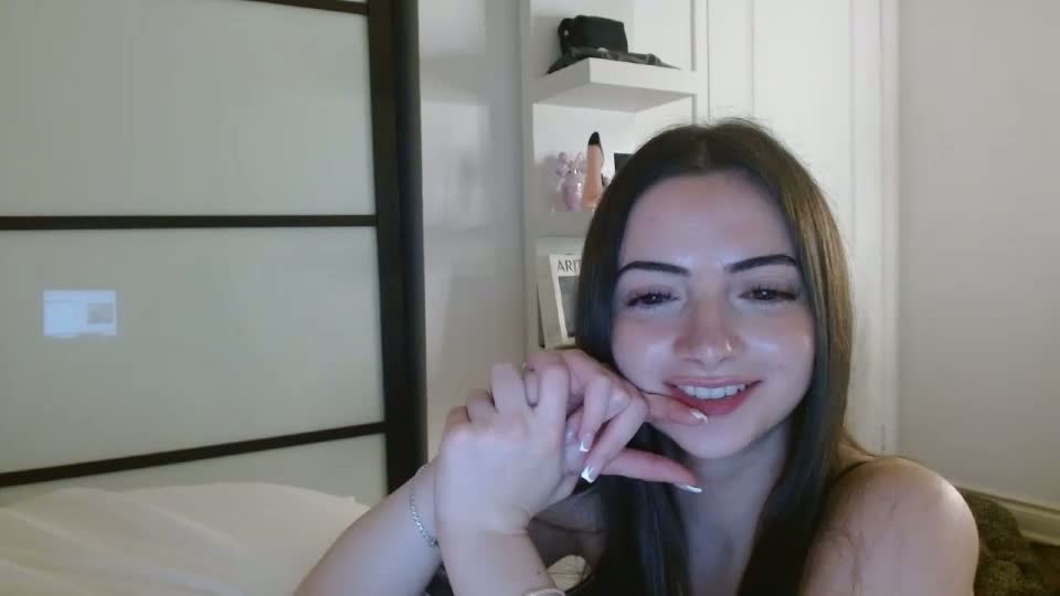 chelseagisele Webcam Chat August 11, 2026
