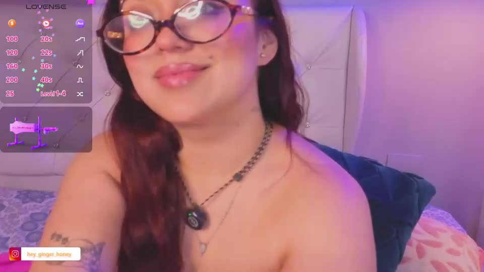 ginger_honeyy Webcam Chat August 11, 2026