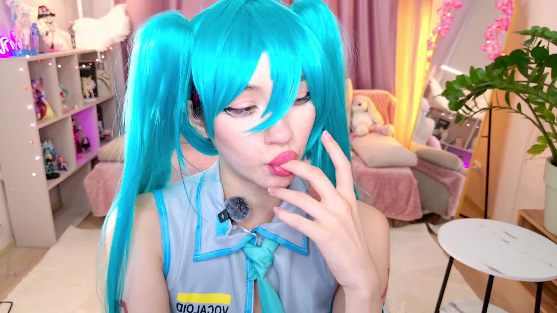 MiiyaCute Webcam Chat August 11, 2026