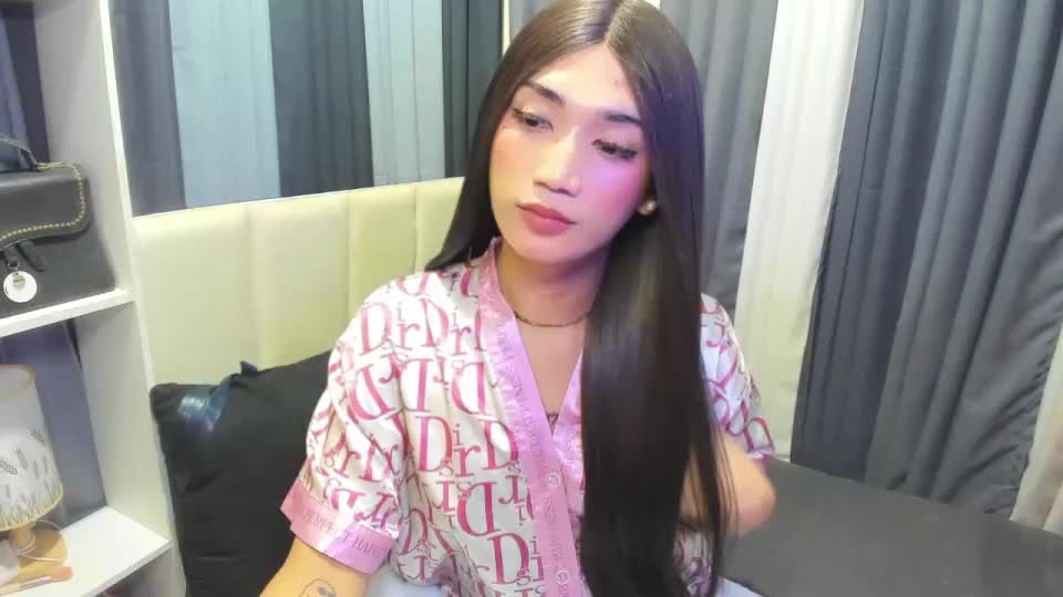 pixiedoll_ Webcam Chat August 11, 2026