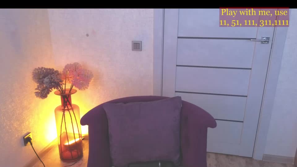 cute_darina Webcam Chat August 11, 2026