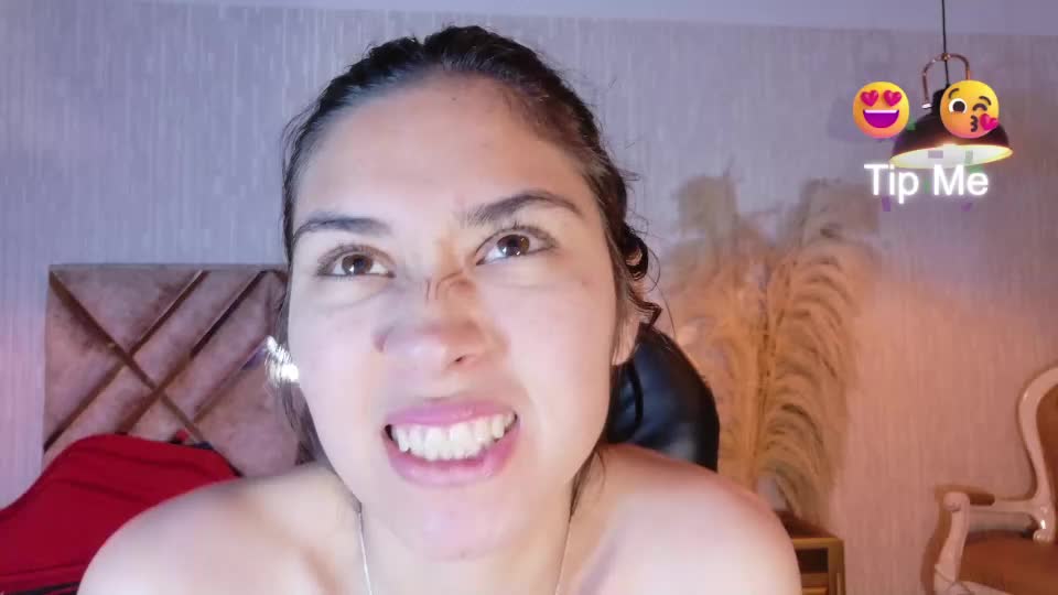 adaira31 Webcam Chat August 11, 2026