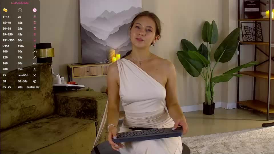 your__treasure Webcam Chat August 11, 2026