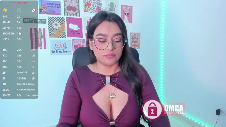 mypretty_isabella Webcam Chat August 11, 2026
