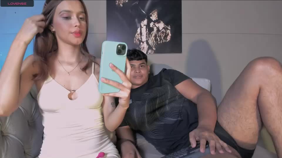 nicolvibes_212 Webcam Chat August 11, 2026