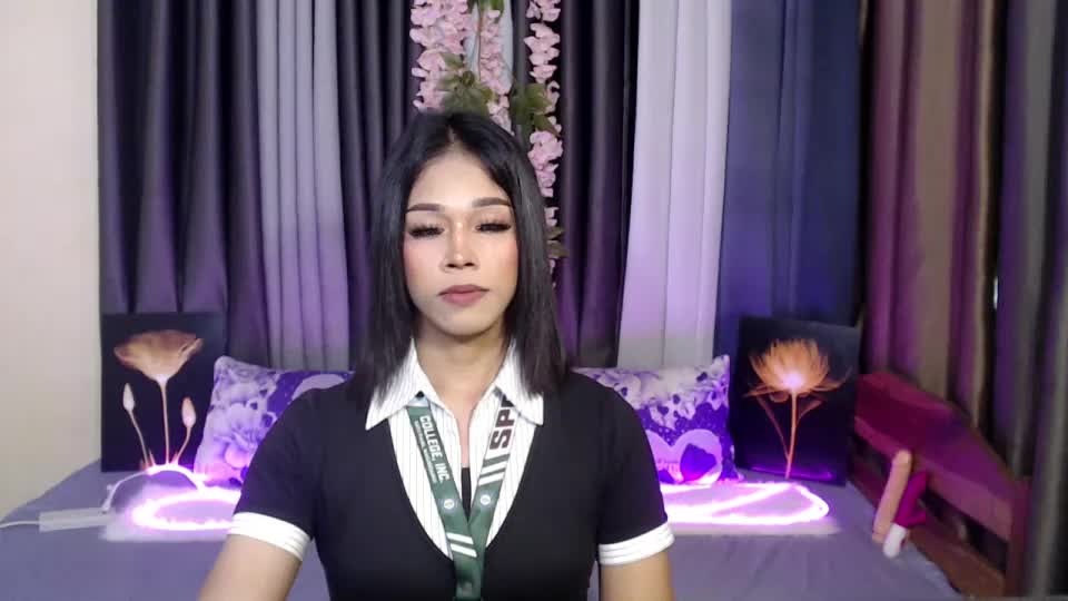 urlovely_jemma Webcam Chat August 11, 2026