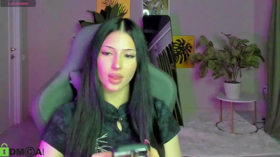dianarayy Webcam Chat August 11, 2026