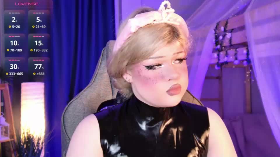 lilithnelson Webcam Chat August 11, 2026
