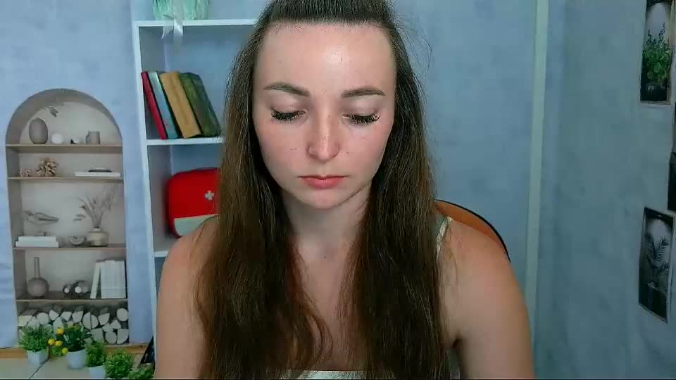 kiss_shy Webcam Chat August 11, 2026