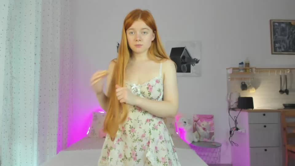 evie_tomioka Webcam Chat August 11, 2026